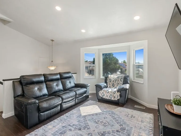 5579 W Deerbrush Cir — Photo 3