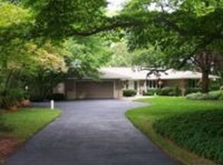 1598 Rood Point Rd, Muskegon, MI 49441