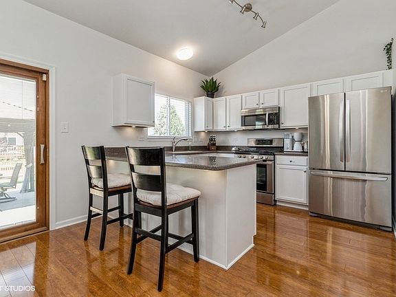 4th image of 1805 Harvest Ln