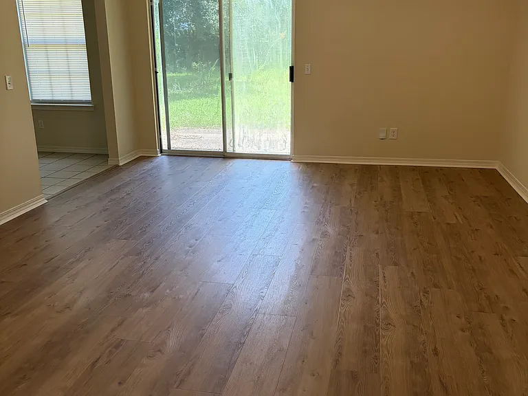 Chantilly Cir — Photo 11