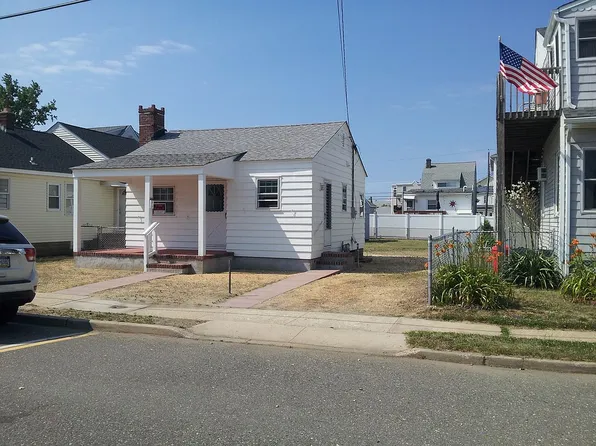 250 Fremont Ave, Seaside Heights, NJ 08751