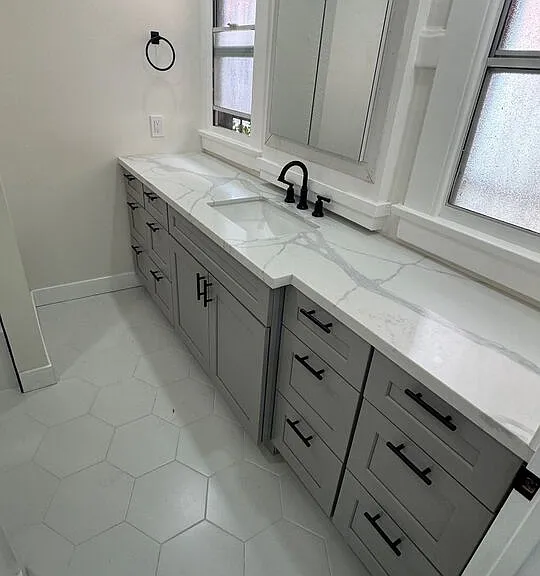 241 N Park View St #243 — Photo 15
