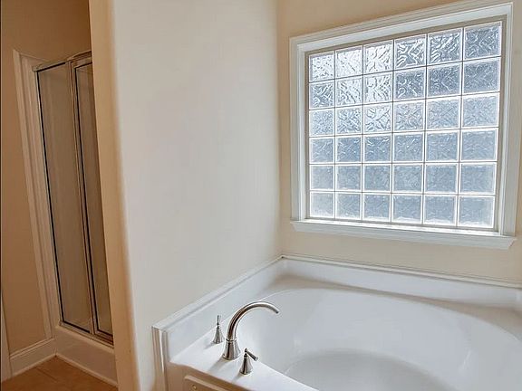 MBR Tub
