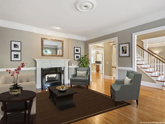 4th image of 2206 Zermatt Ct SE