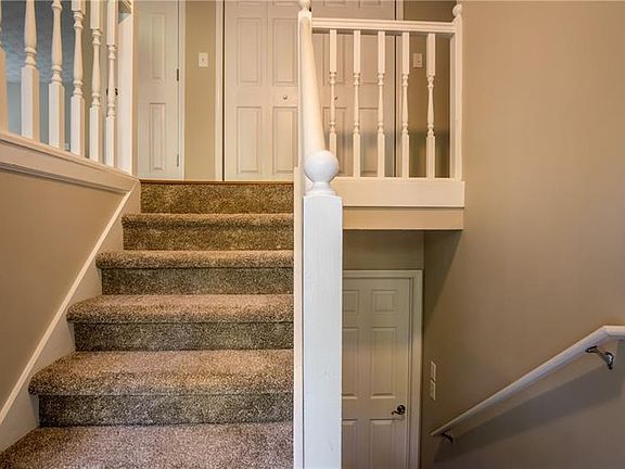 4th image of 5862 Taylor Creek Dr