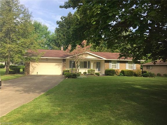 2nd image of 775 Lynita Dr