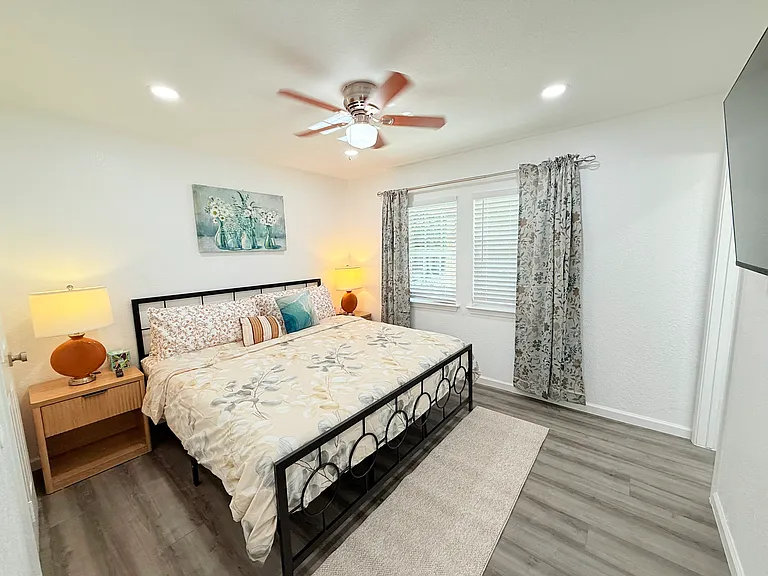 8529 Santa Clara Dr — Photo 21