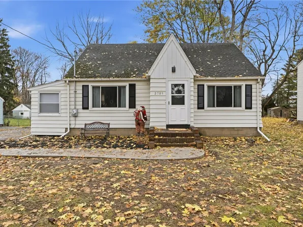 2789 Atlantic Ave, Penfield, NY 14526