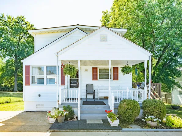 569 Mason Rd, Taylor Mill, KY 41015