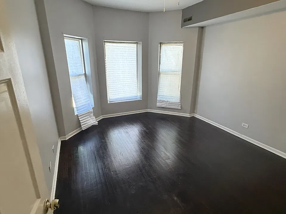 5201 S Calumet Ave #1C