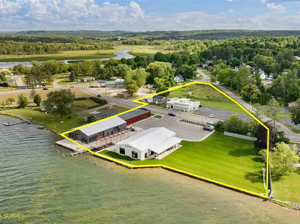 220 Water St, East Jordan, MI 49727