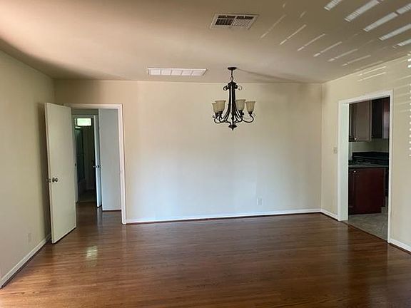 5th image of 257 N Stephora Ave