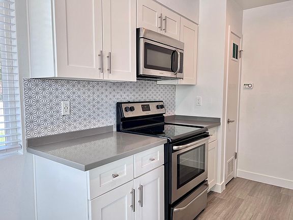5th image of 2615 E Turney Ave APT 1