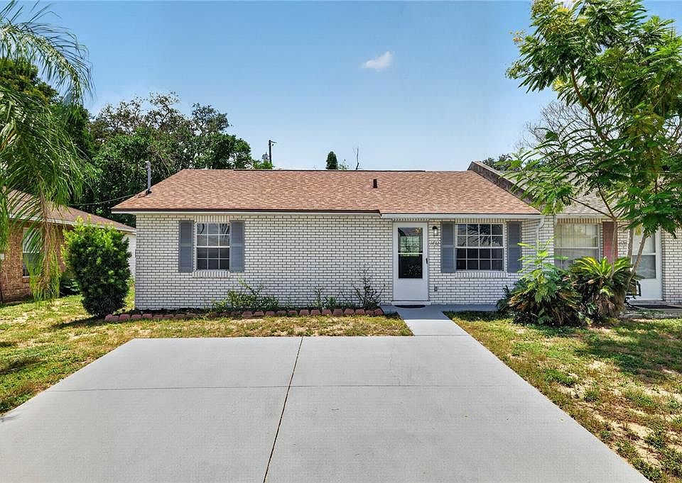1st image of 1432 THOUSAND ROSES DRIVE S