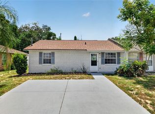 1432 Thousand Roses Dr S, Lake Wales, FL 33853