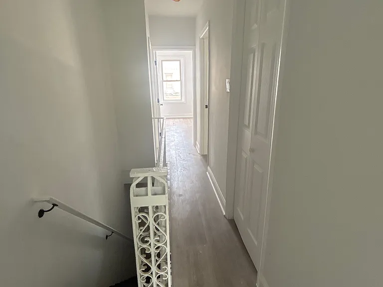 6403 Glenmore Ave #2 — Photo 3