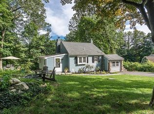51 Falcon Dr, Budd Lake, NJ 07828