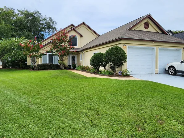 614 Saint Andrews Dr, Gulf Shores, AL 36542