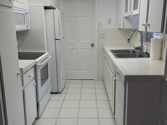 2nd image of 4145 Westwood Dr