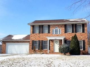 164 Meadow Dr, Bethalto, IL