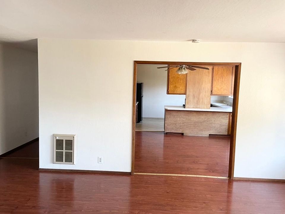 1st image of 6123 Seminary Ave APT 3