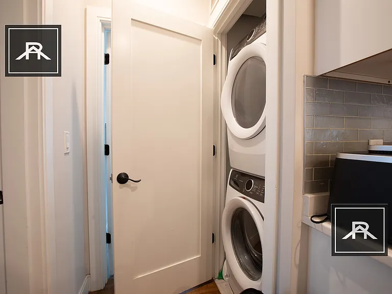 53 Quint Ave #5 — Photo 7
