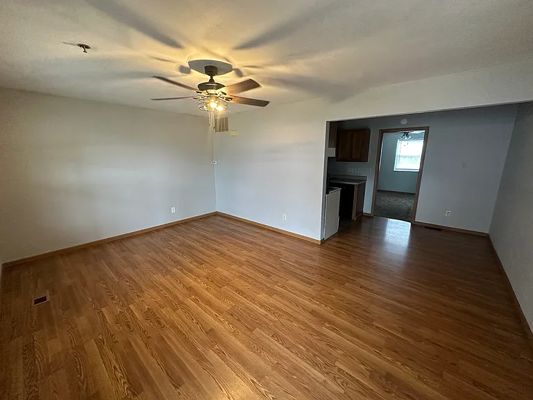 340 S Ruby Ln #2 — Photo 3