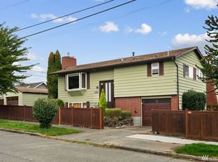 1204 SW Thistle St, Seattle, WA 98106