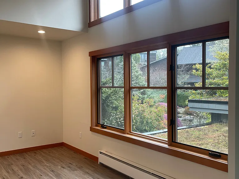 978 Vineyard Ln #200 — Photo 3