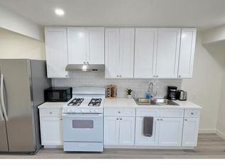 1019 Lewis Ave #16-17, Long Beach, CA 90813