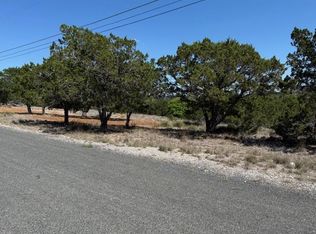 1915 S Saddlewood Blvd, Kerrville, TX 78028