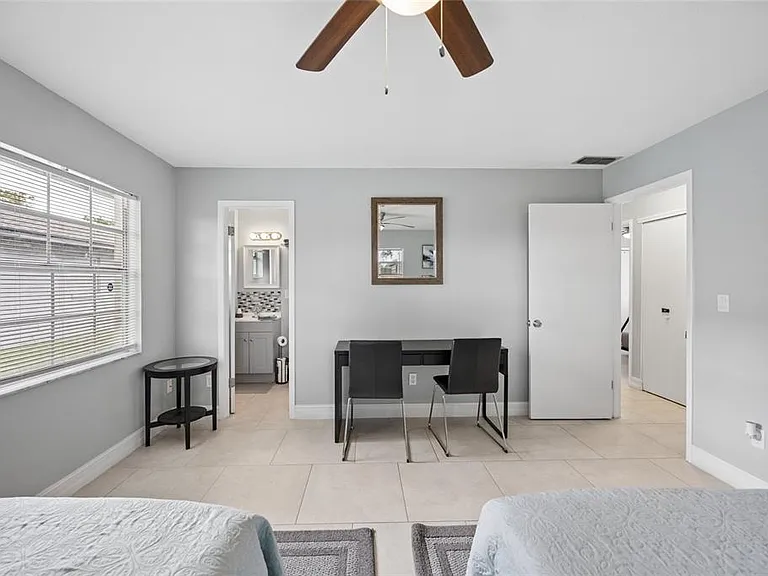 536 Hibiscus Way #7-B — Photo 21