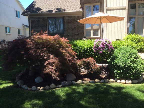 3rd image of 51066 Pinewood Dr