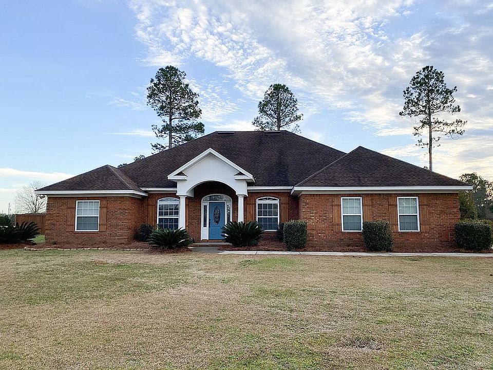 1st image of 90 Stillwater Ln