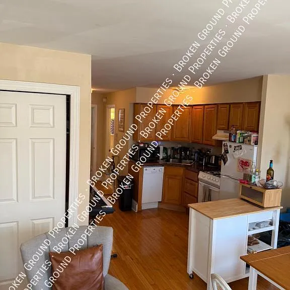 1176 S 11th St #2 — Photo 3