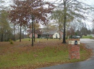 706 Plum Creek Rd, Longview, TX 75605