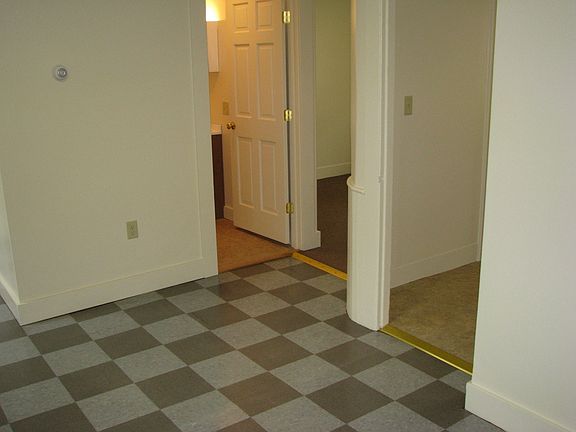 2nd image of 61 Court St #C64133f69