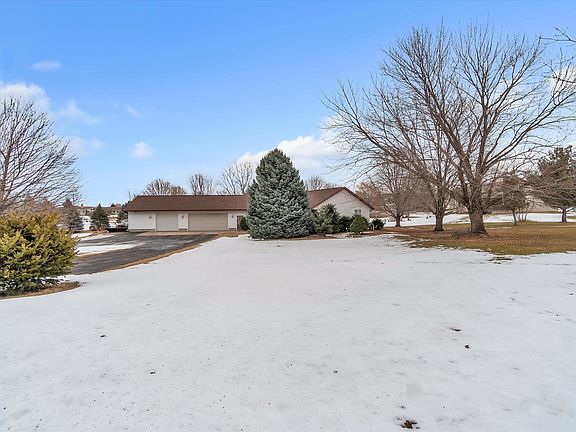 4th image of 4318 N Dandylion Ln
