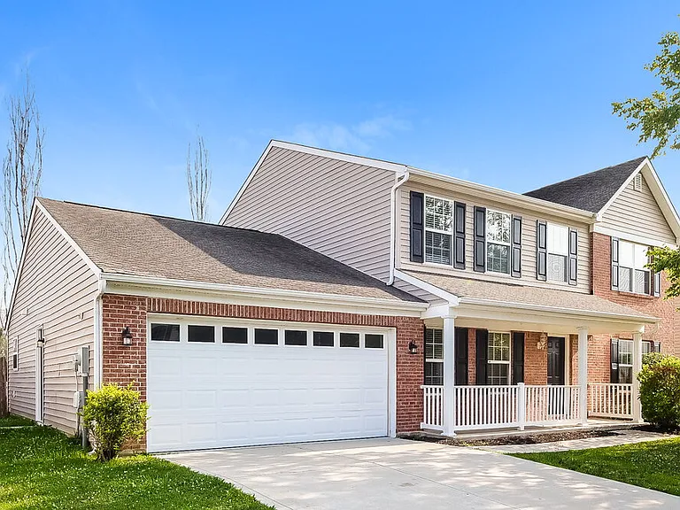 10812 Middlebrook Ln — Photo 4