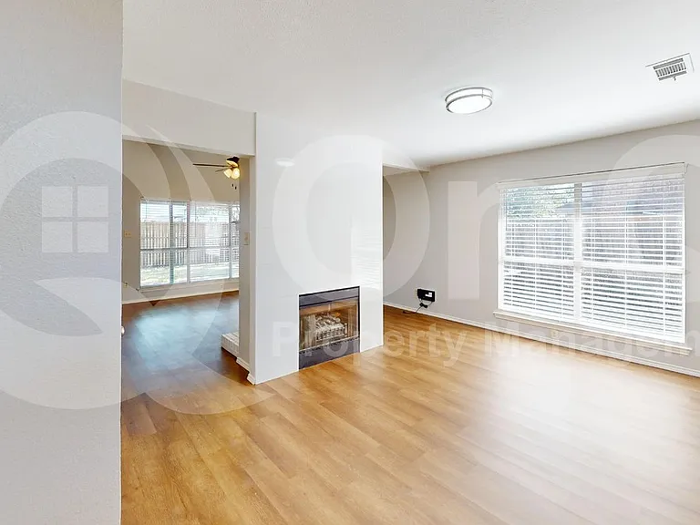 7913 Rice Dr — Photo 9