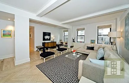 65 E 96th St APT 2A photo 1