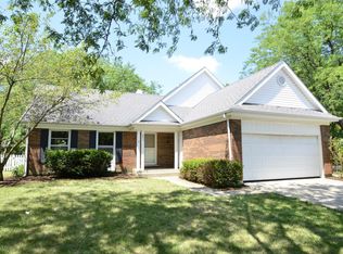 230 Abilene Ln, Vernon Hills, IL