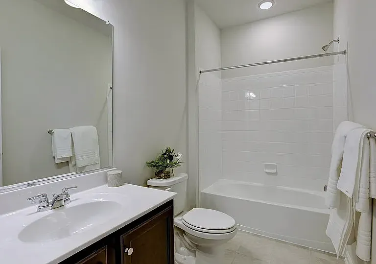 8308 Meadowood Dr — Photo 16