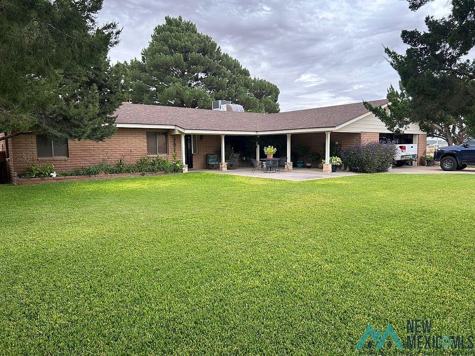 1st image of 502 Farris St