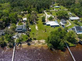 422 Cedar Creek Rd, Palatka, FL 32177