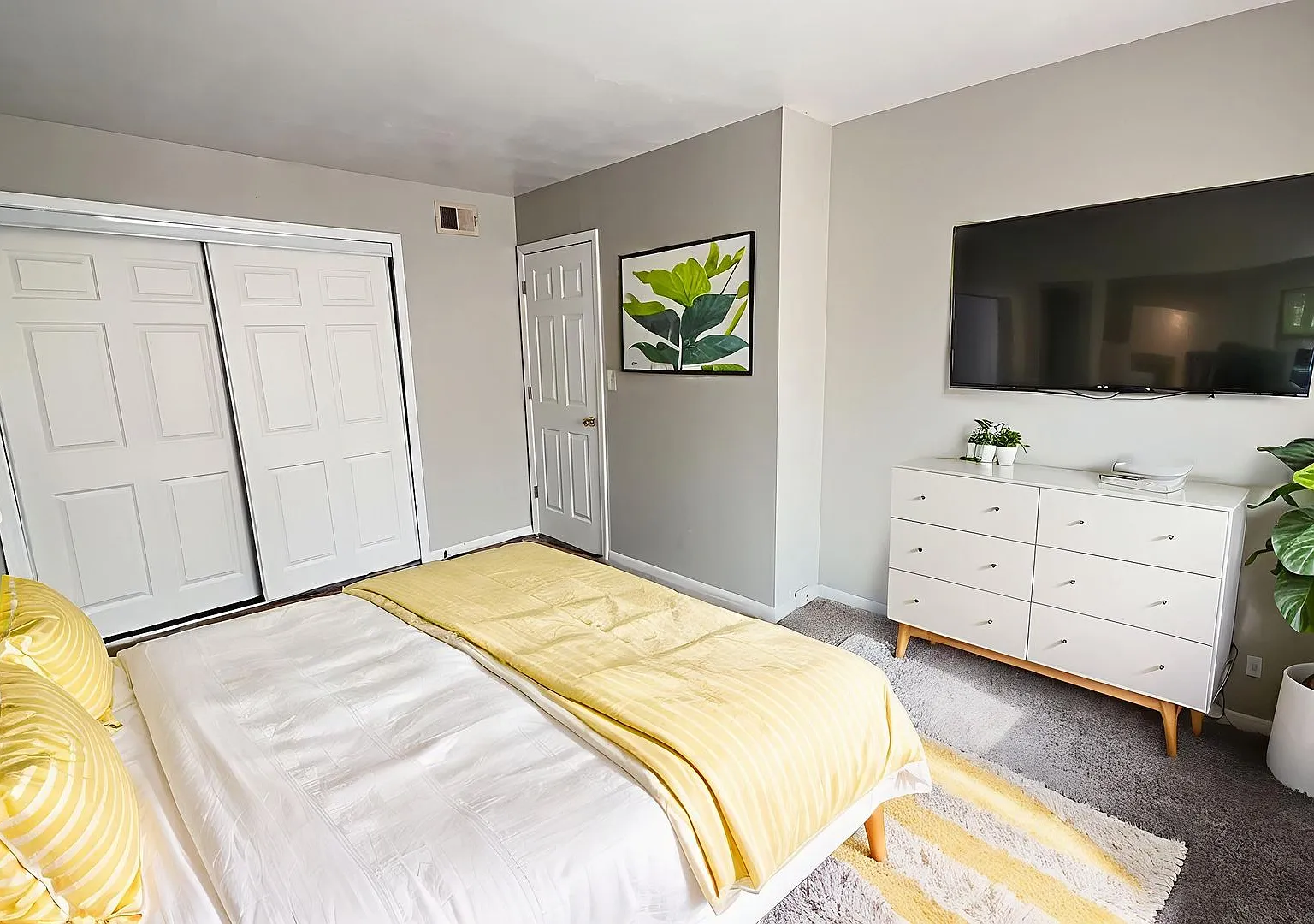 Welcome Home to Orchard Apartments Comfort and Convenience in Muncie — Photo 3