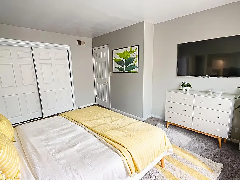 Welcome Home to Orchard Apartments Comfort and Convenience in Muncie — Photo 3