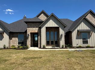 9444 Bluestem Ln, Justin, TX 76247