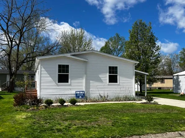 21 Greenhaven Dr #Gre21, Olmsted Falls, OH 44138