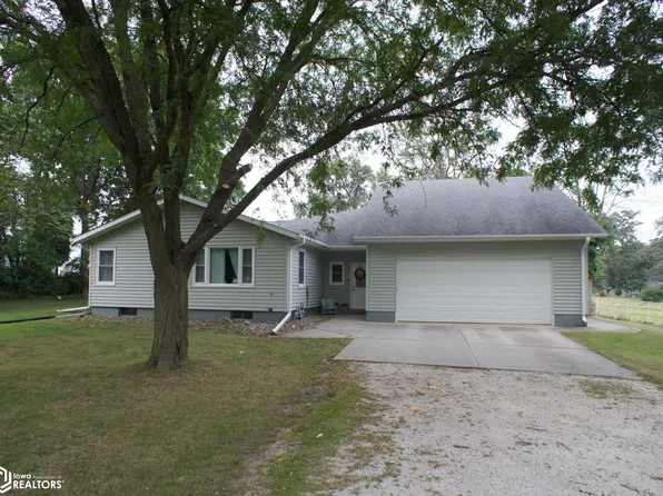 702 N Des Moines St, Webster City, IA 50595